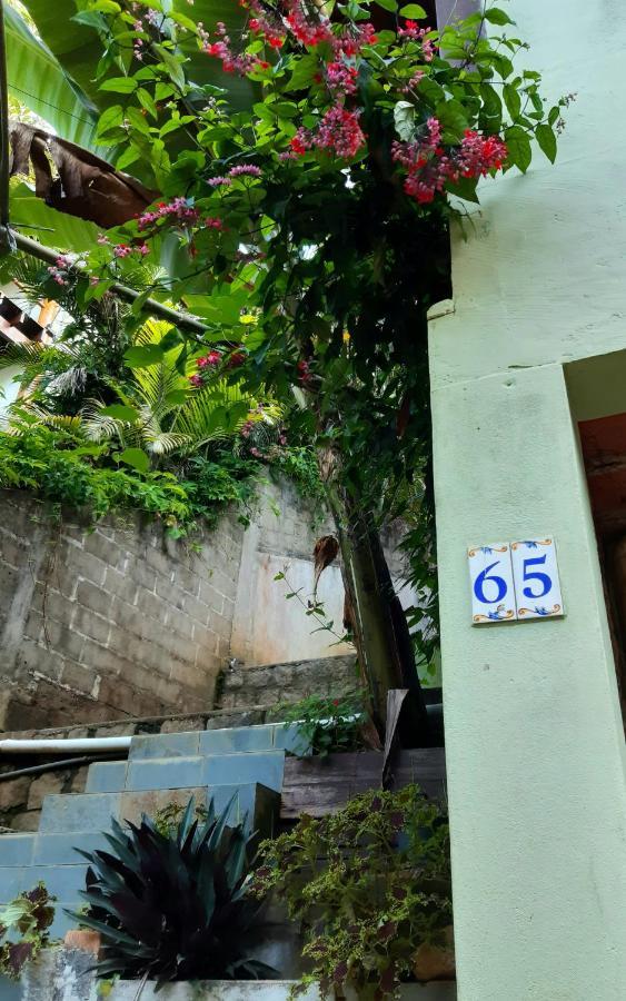 Suite Som Do Mar Da Vermelha Do Centro Ubatuba Eksteriør billede