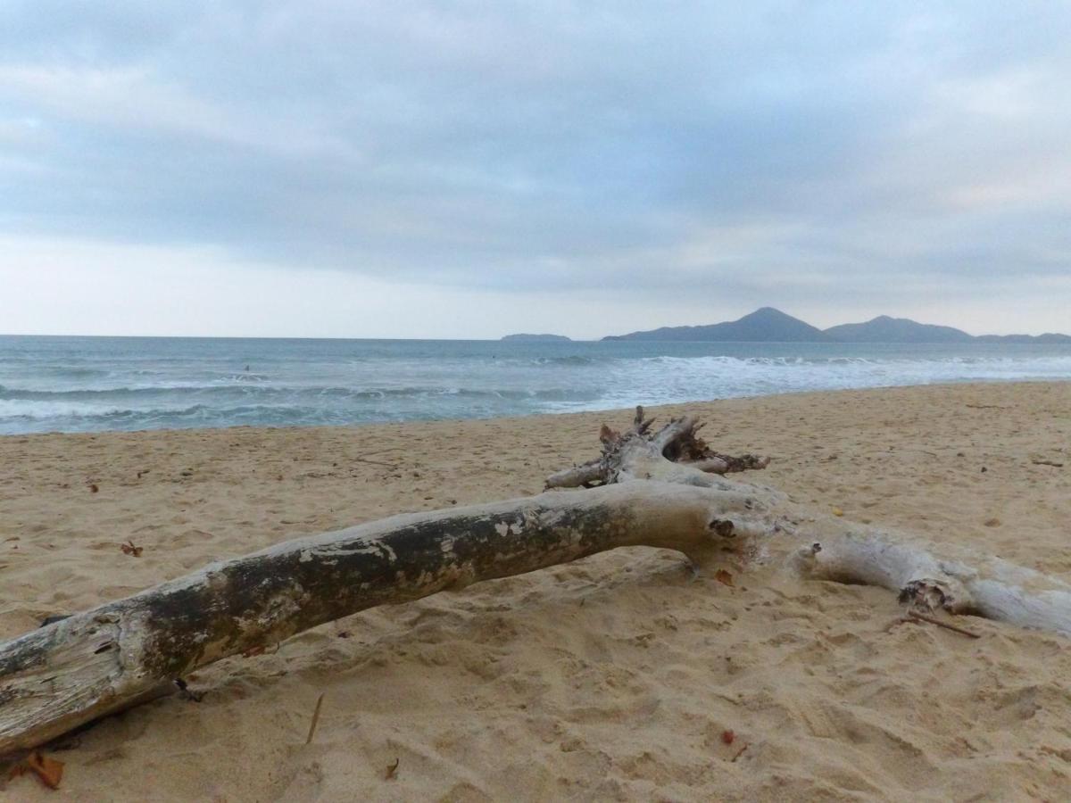 Suite Som Do Mar Da Vermelha Do Centro Ubatuba Eksteriør billede